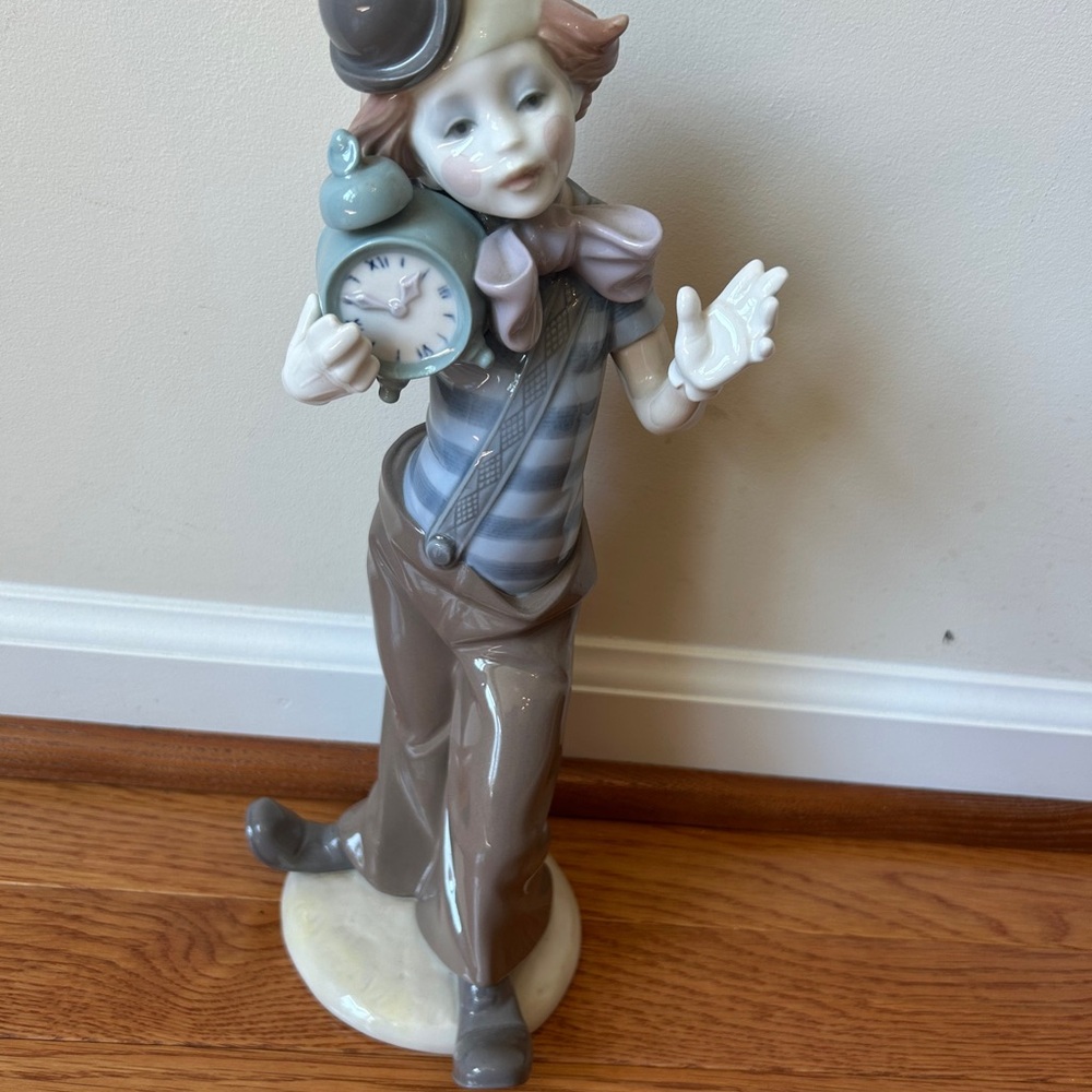 Lladro “Clown with Clock” #5057